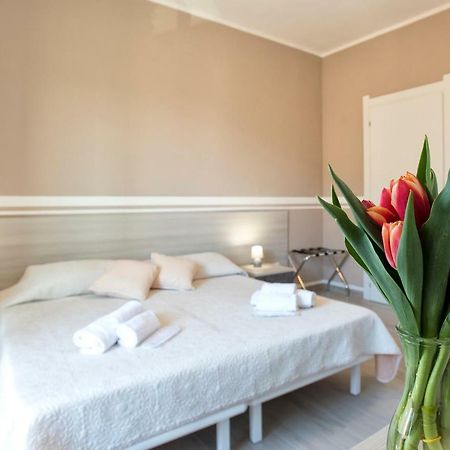 Alguest Hotel Алгеро Екстериор снимка