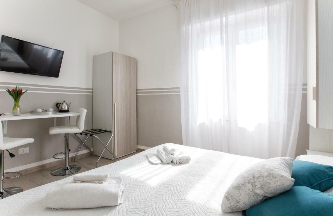 Alguest Hotel Алгеро Екстериор снимка
