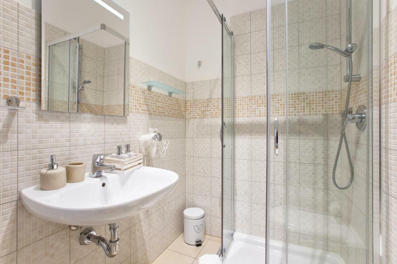 Alguest Hotel Алгеро Екстериор снимка